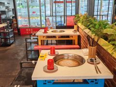 -钢管厂五区小郡肝串串香火锅(梅川路店)