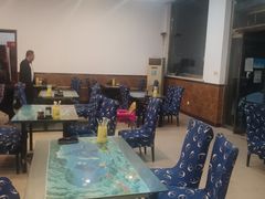 大堂-正亮农家院·海鲜本地菜