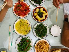 -秦扬居特色菜馆(上王村)