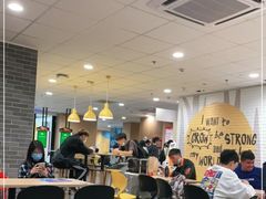 -麦当劳(民盈·国贸城店)