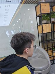 -藤野造型烫染·漂发