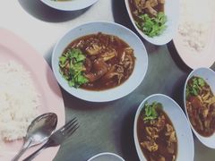 -Kha Mu Charoensang(Silom)