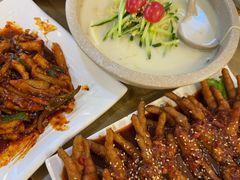 火辣鸡爪-海兰江石锅饭(水上店)