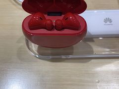 -华为授权体验店(中山公园来福士)
