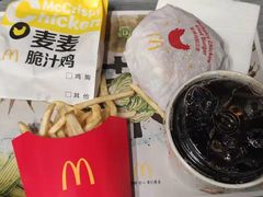 -麦当劳(华融店)