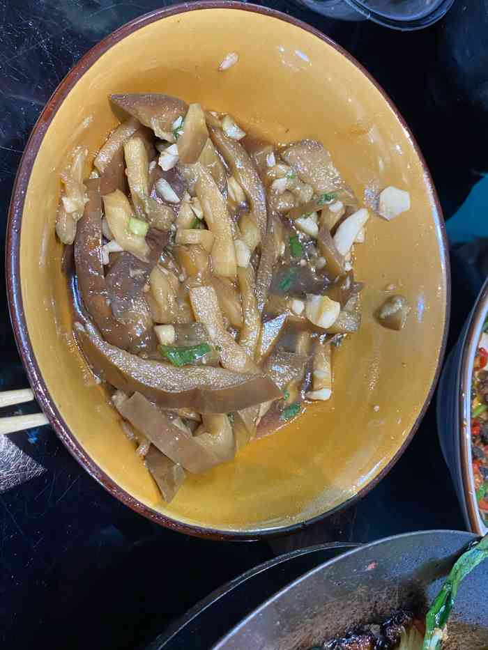 新知味砂锅居(汇通路店)-"位置:就在汇通路那里,附近没看到有停车的.