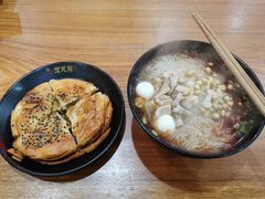-青石桥老瓦房肥肠粉总店(青石桥总店)