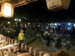 -御霞苑泥烩鸡休闲农庄