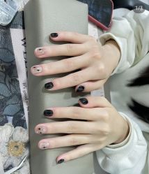 -小黑瓶美甲美睫