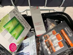 -日上免税店(三径路t3店)