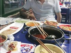 -马路边边串串香(苗栗路店)