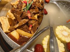 -八合里牛肉火锅(上海世茂广场店)