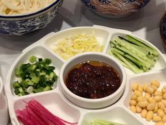 -万荣烤鸭店·北京菜(农光里店)