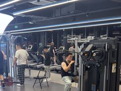 -超鹿运动(五四路恒力城店)