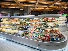 面包甜点陈列柜-七鲜超市(通州ONE店)