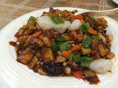 -乾隆美食·本帮菜(黄河路店)