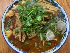 -叶新小吃店(来凤小区总店)