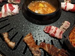 -江南猪肉商会无限续吃(弘大店)