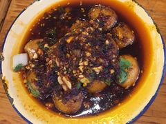 -拈签一笑黄牛肉辣卤串串