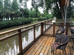 -上海怡沁园度假酒店