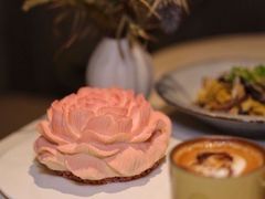 -潮一不贰·法式甜品·生日蛋糕·西式简餐(外滩店)