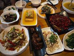 -隔壁老王·家常云南菜(花巷店)