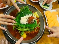 -喇喇排骨火锅·传统韩式脊骨汤(望京西园总店)