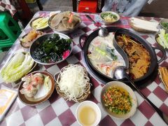 -赵美丽·重庆社区火锅·直营店(火车东站·中豪国际店)