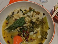 -小六鱼你.下饭酸菜鱼(益田假日广场店)
