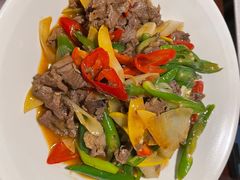 酸木瓜炒牛肉-紫滇源云南生态菜(丹凤街店)