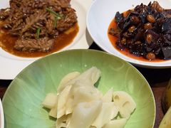 -湖畔鲁菜·二十年老字号餐厅(大明湖店)