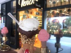 -VENCHI 闻绮(上海佛罗伦萨小镇店)