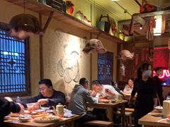 大堂-泥糊破店小酒馆·团建聚餐(南京西路店)