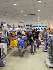 -爱婴室(上海百联中环店)