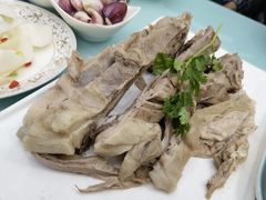-伊源鼎盛餐饮服务有限公司