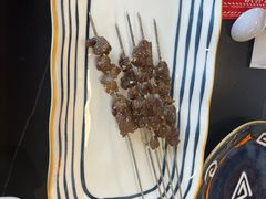 -许哥东北烧烤·铁丳烤串·宫后夹肉(繁花中心店)