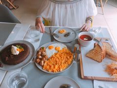 -The Sunny Side Cafe Station 1