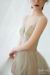-Lady  Jane高端婚纱礼服馆