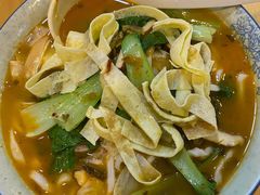 老酸菜牛肋条面-阿彬生炒牛肉面(解放路店)