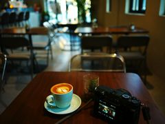 -Fridi Patisserie Cafe