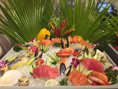 -海口绿发希尔顿酒店-田园汇自助餐·三文鱼·海鲜