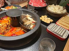 -晓宇重庆火锅(西安荟聚店)