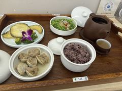 -雪梅月子中心(华侨城店)