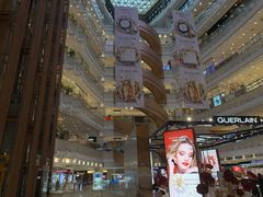 -新世界大丸百货