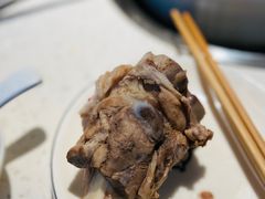 -三人行骨头王火锅(长寿店)