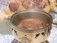 -海鲨湾海鲜会馆(百家湖1912店)