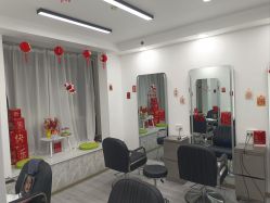 -LILI·HAIR SALON理理造型