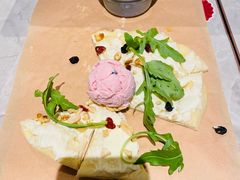 -必胜客(尹山湖歌林公园店)