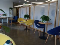 -淮海中路街道图书馆