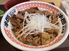 -牛邸·烧肉饭(来福士店)